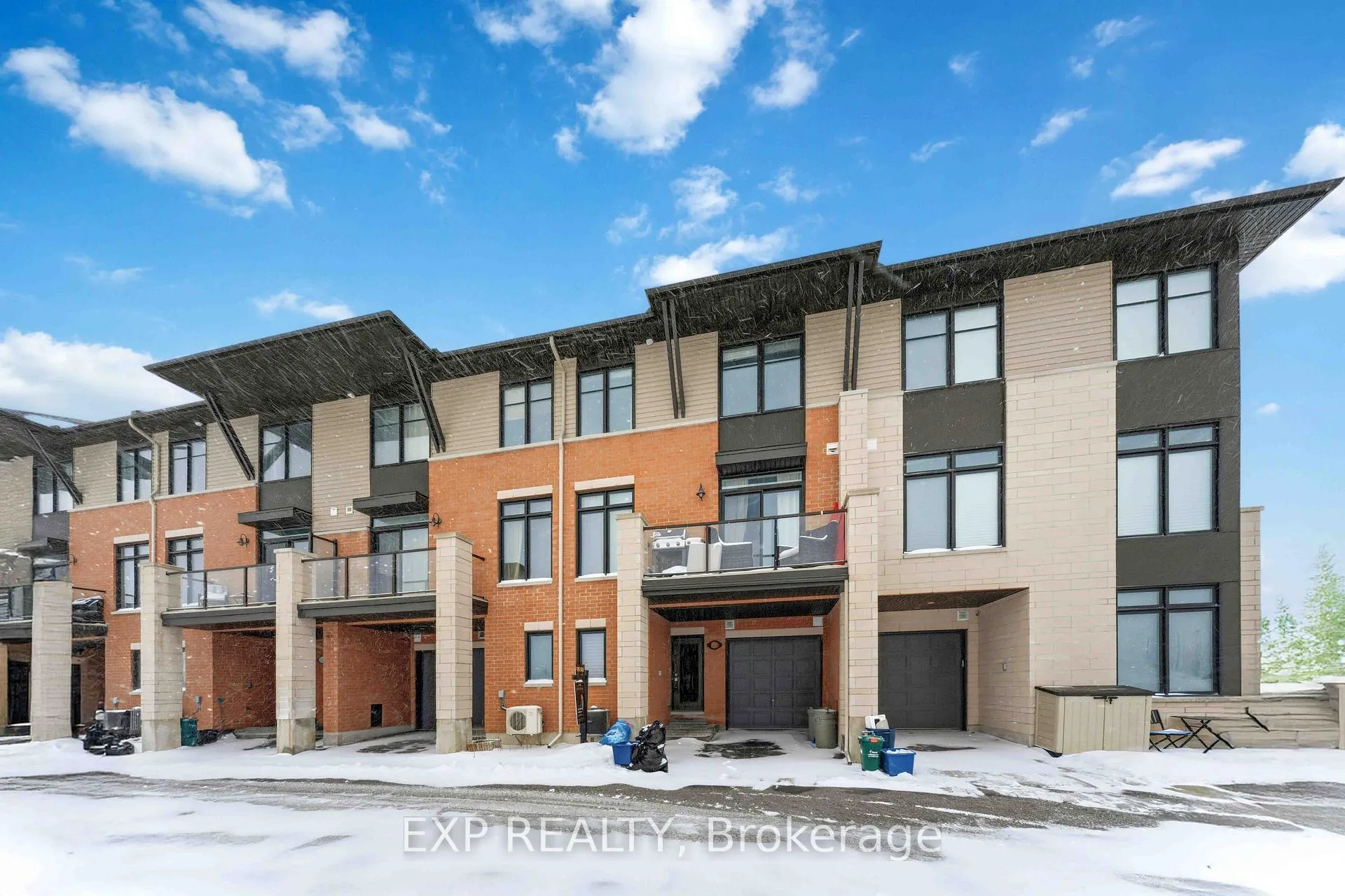 Photo 3 of 509 Chaperal Private, Ottawa, Avalon West — HOMEH