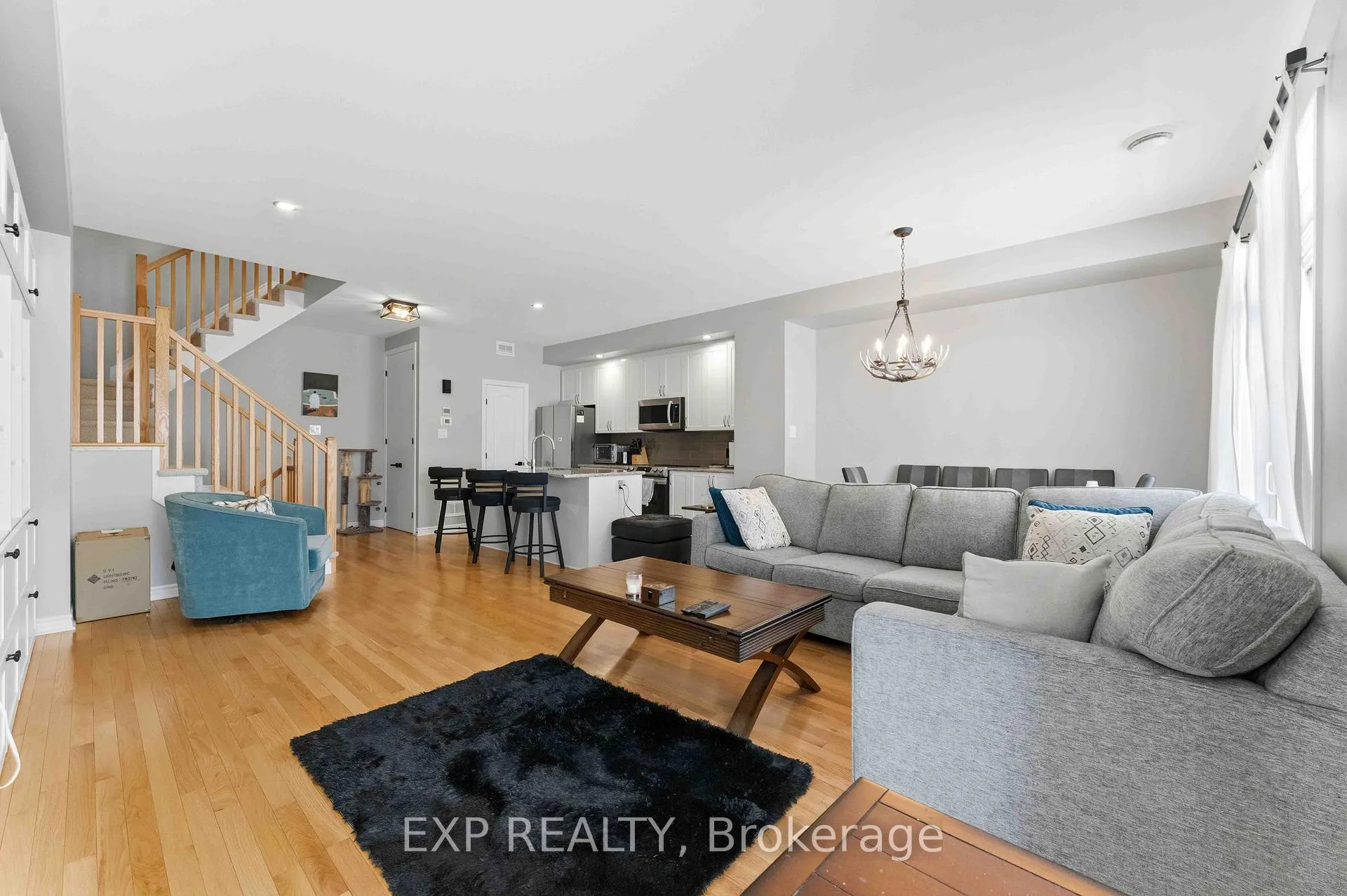 Photo 10 of 509 Chaperal Private, Ottawa, Avalon West — HOMEH