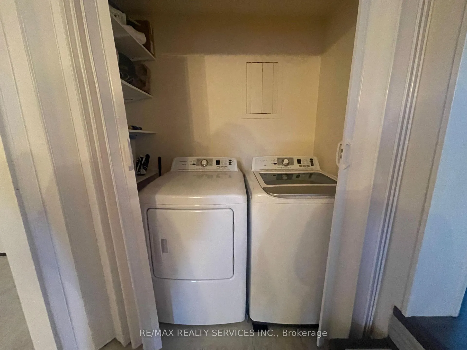 Photo 27 of 209 Murray Street, Chatham-Kent, Wallaceburg — HOMEH