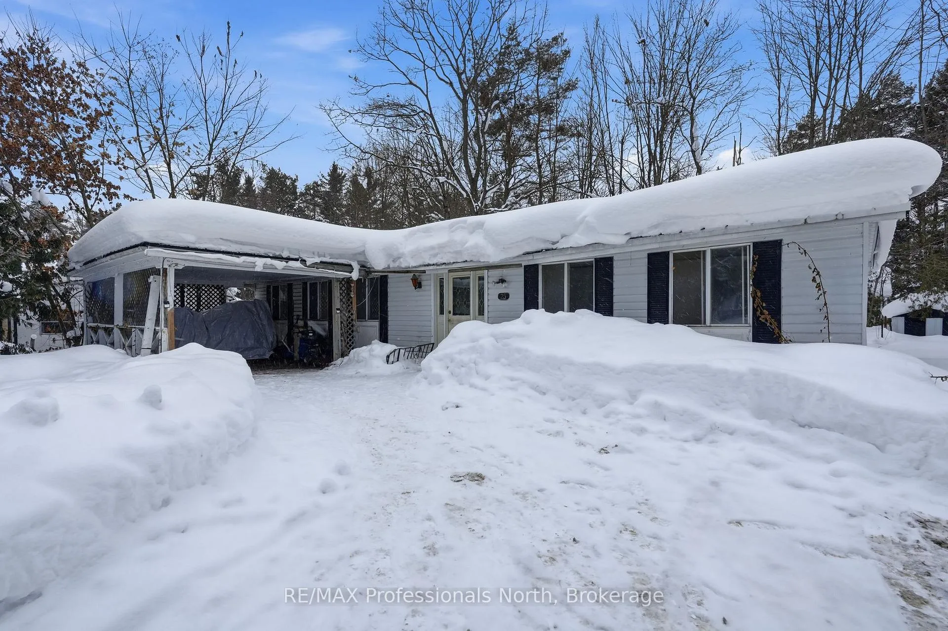Photo 33 of 25 Dudley Drive, Bracebridge, Macaulay — HOMEH