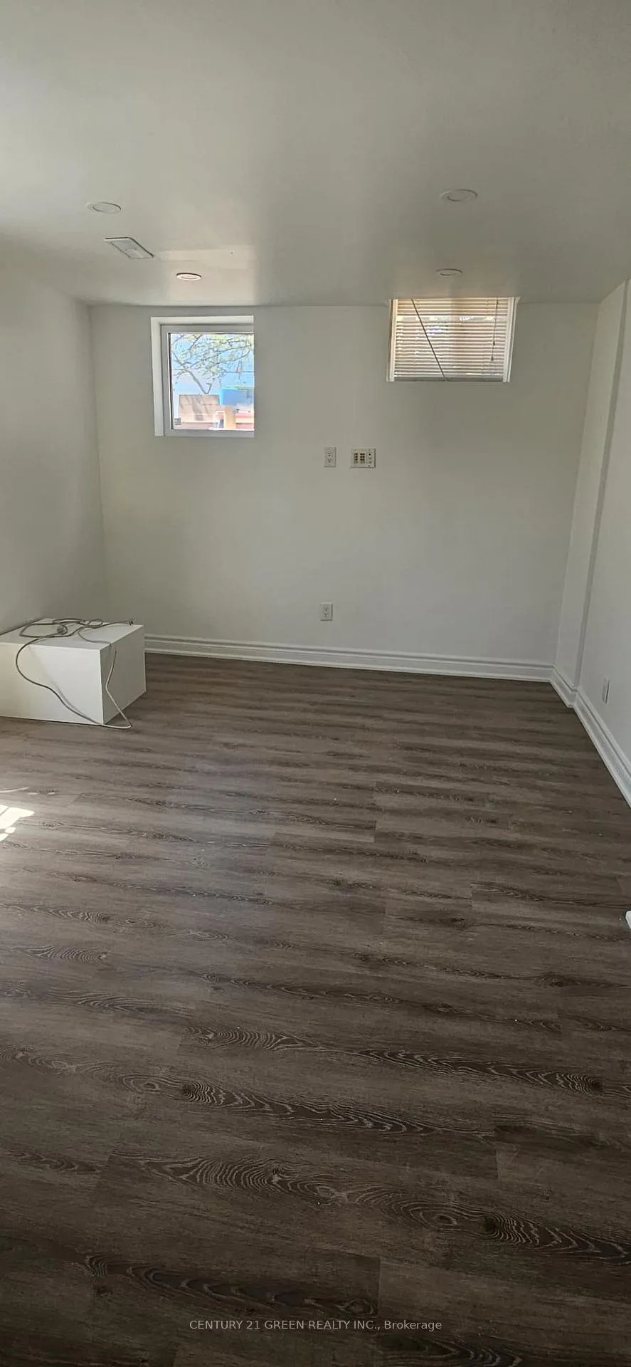 Photo 5 of Unit Basement, 2 Hoodgate Drive, Whitby, Williamsburg — HOMEH