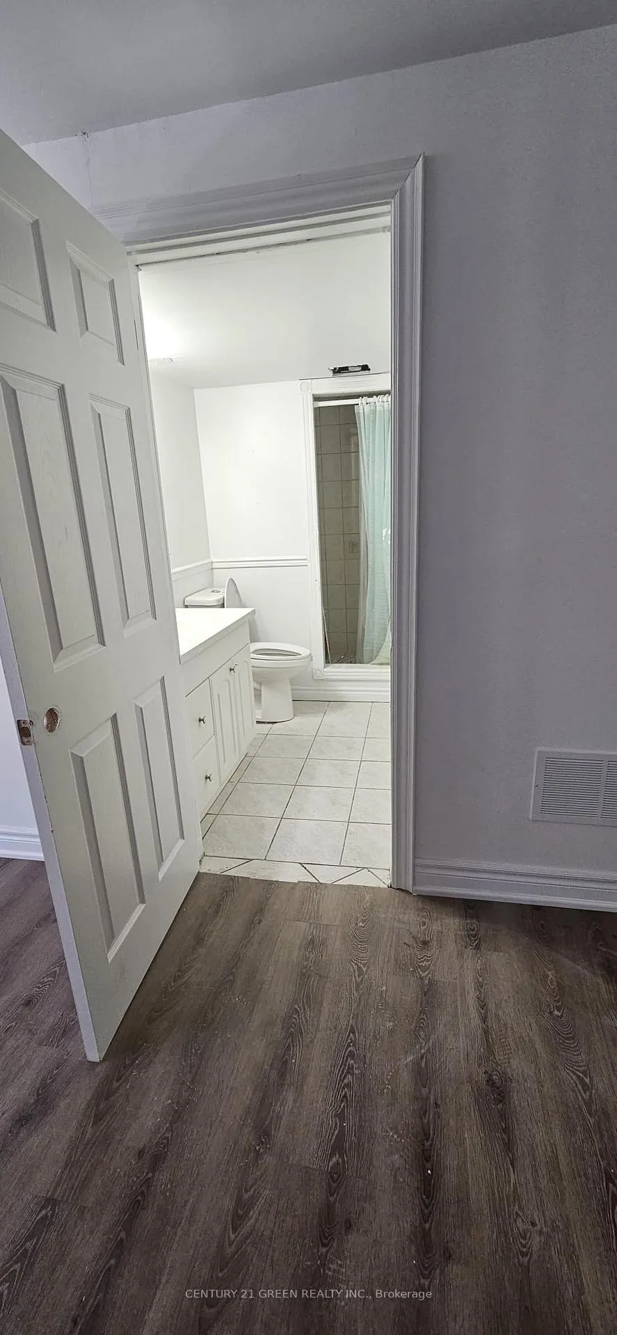 Photo 10 of Unit Basement, 2 Hoodgate Drive, Whitby, Williamsburg — HOMEH