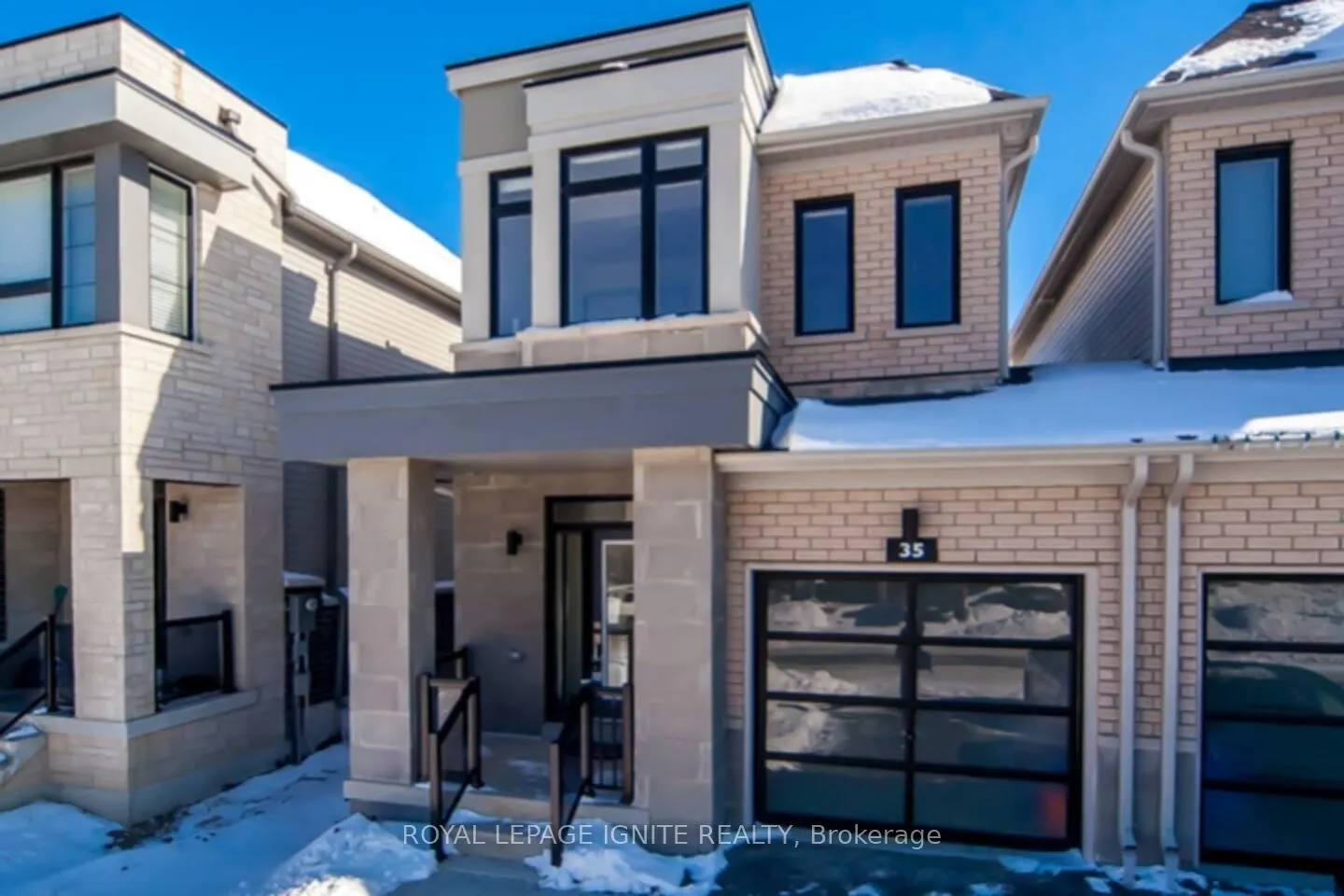 Photo 1 of 35 Cryderman Lane, Clarington, Bowmanville — HOMEH