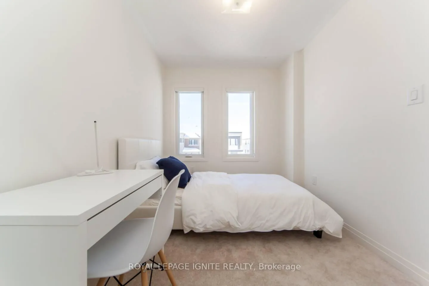 Photo 11 of 35 Cryderman Lane, Clarington, Bowmanville — HOMEH