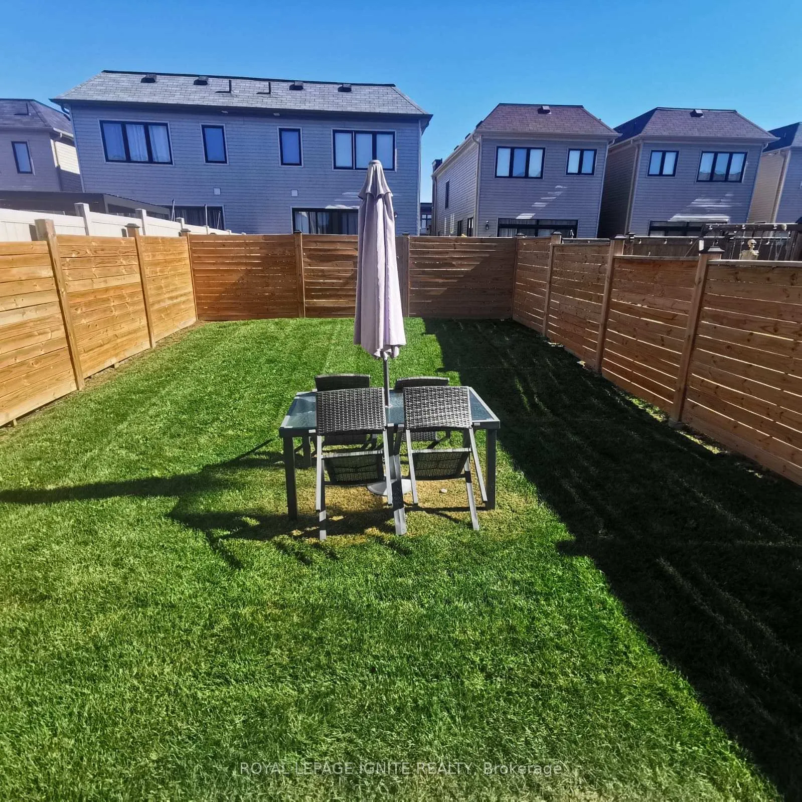 Photo 17 of 35 Cryderman Lane, Clarington, Bowmanville — HOMEH