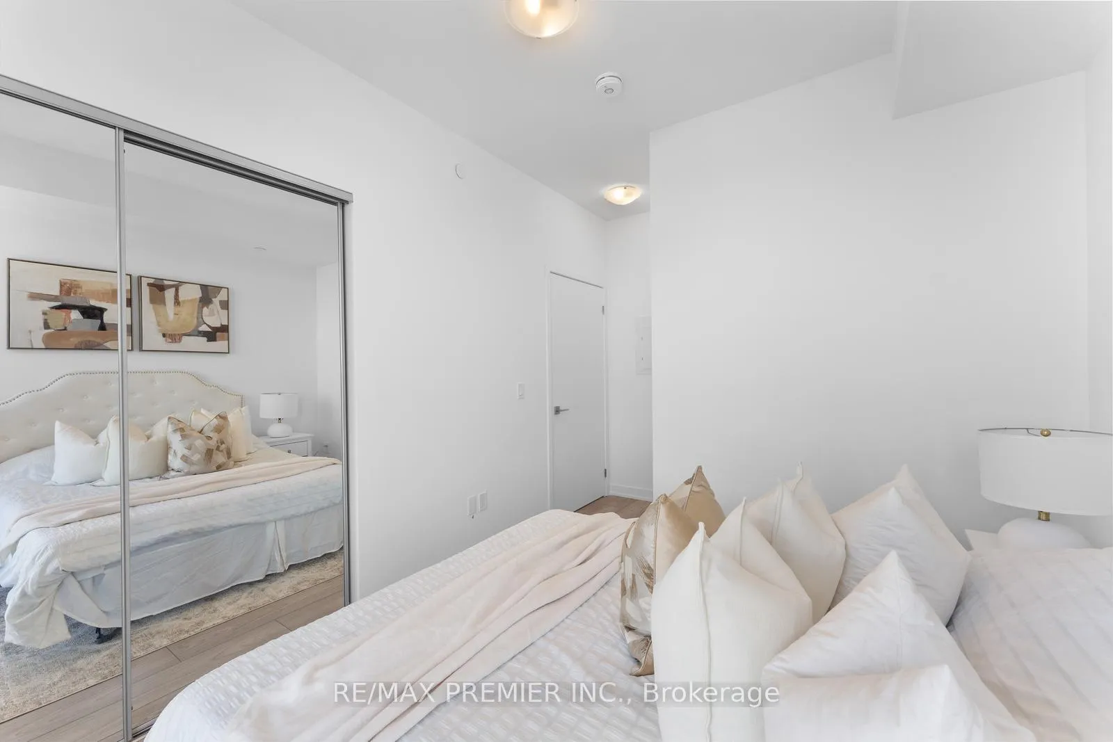 Photo 17 of Unit 2617, 10 Abeja Street, Vaughan, Concord — HOMEH