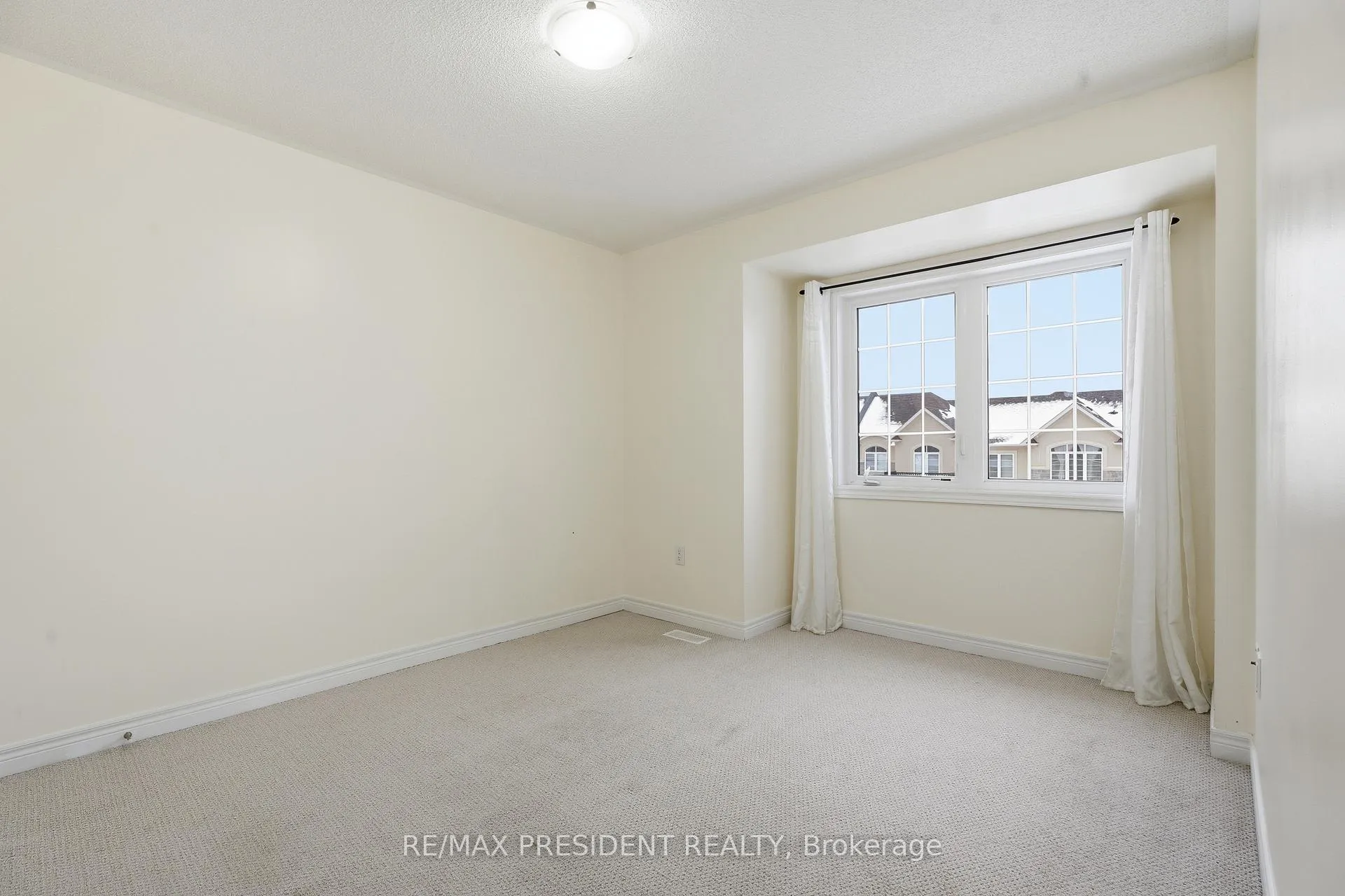 Photo 22 of 12 Beasley Grove, Hamilton, Meadowlands — HOMEH