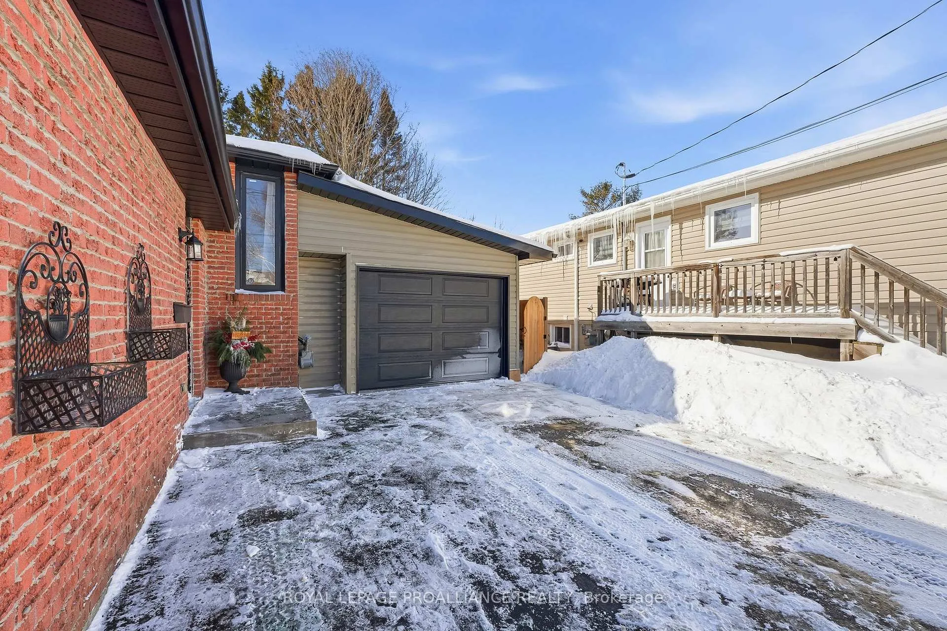 Photo 5 of 577 Daintry Crescent, Cobourg — HOMEH