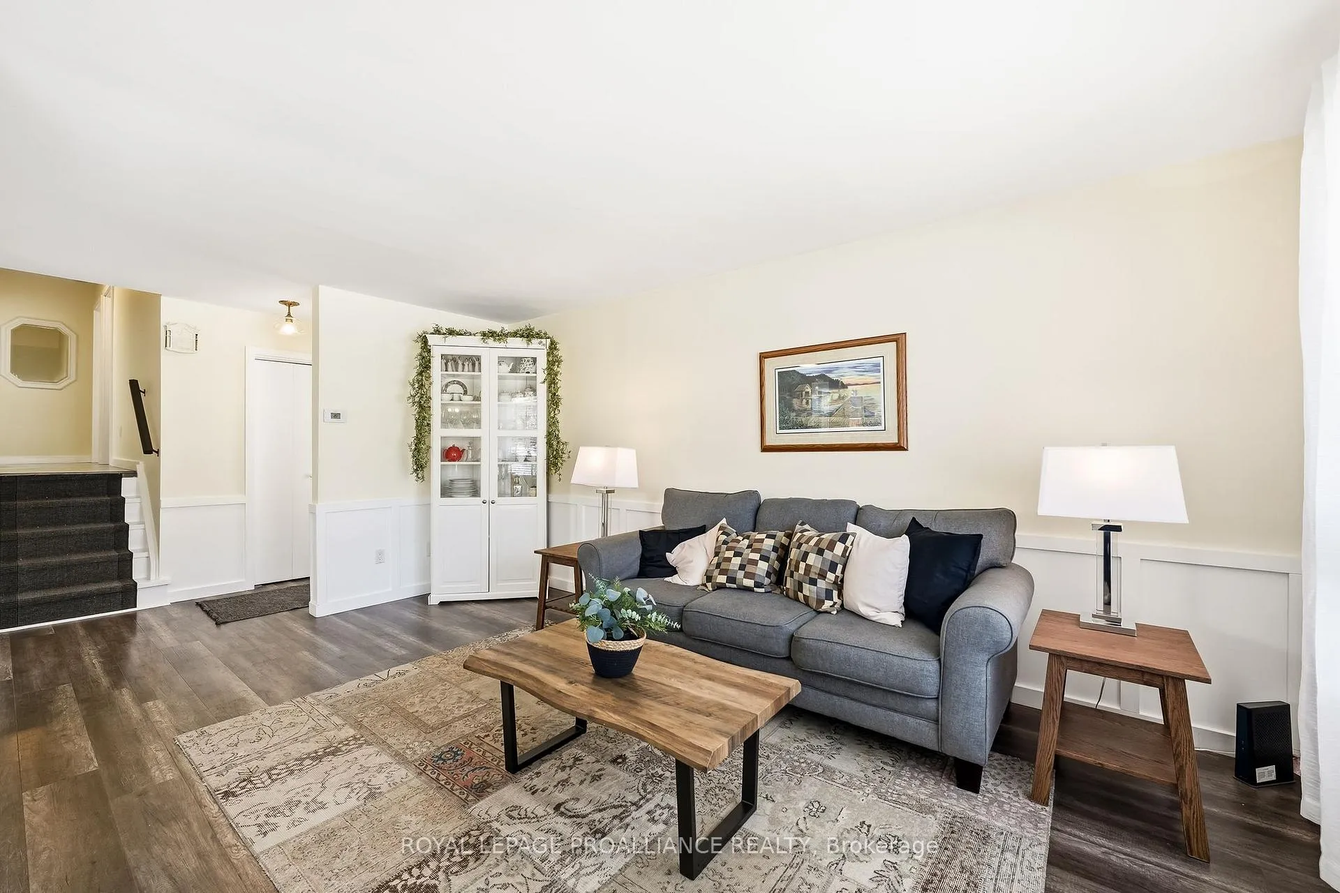 Photo 11 of 577 Daintry Crescent, Cobourg — HOMEH