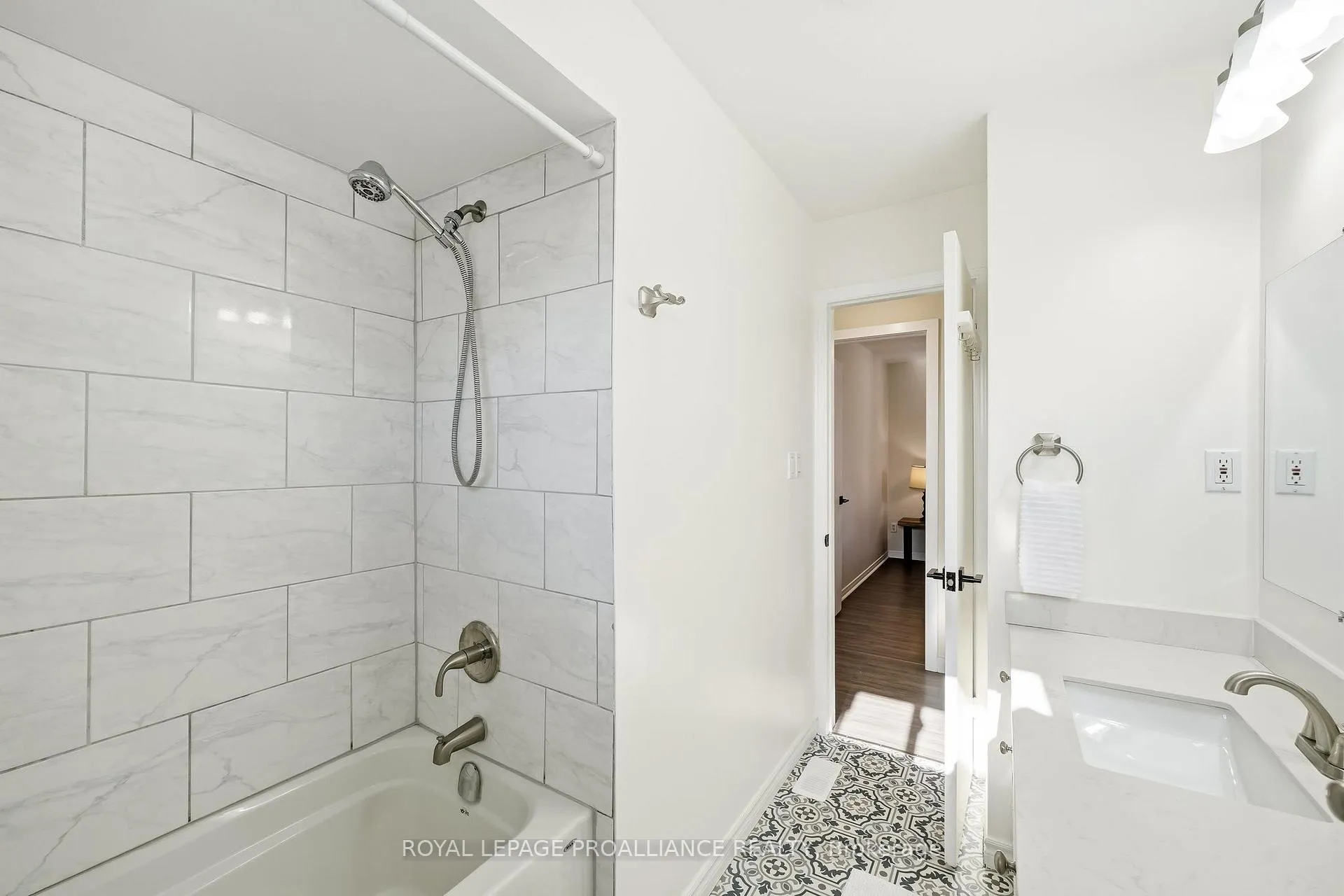 Photo 30 of 577 Daintry Crescent, Cobourg — HOMEH