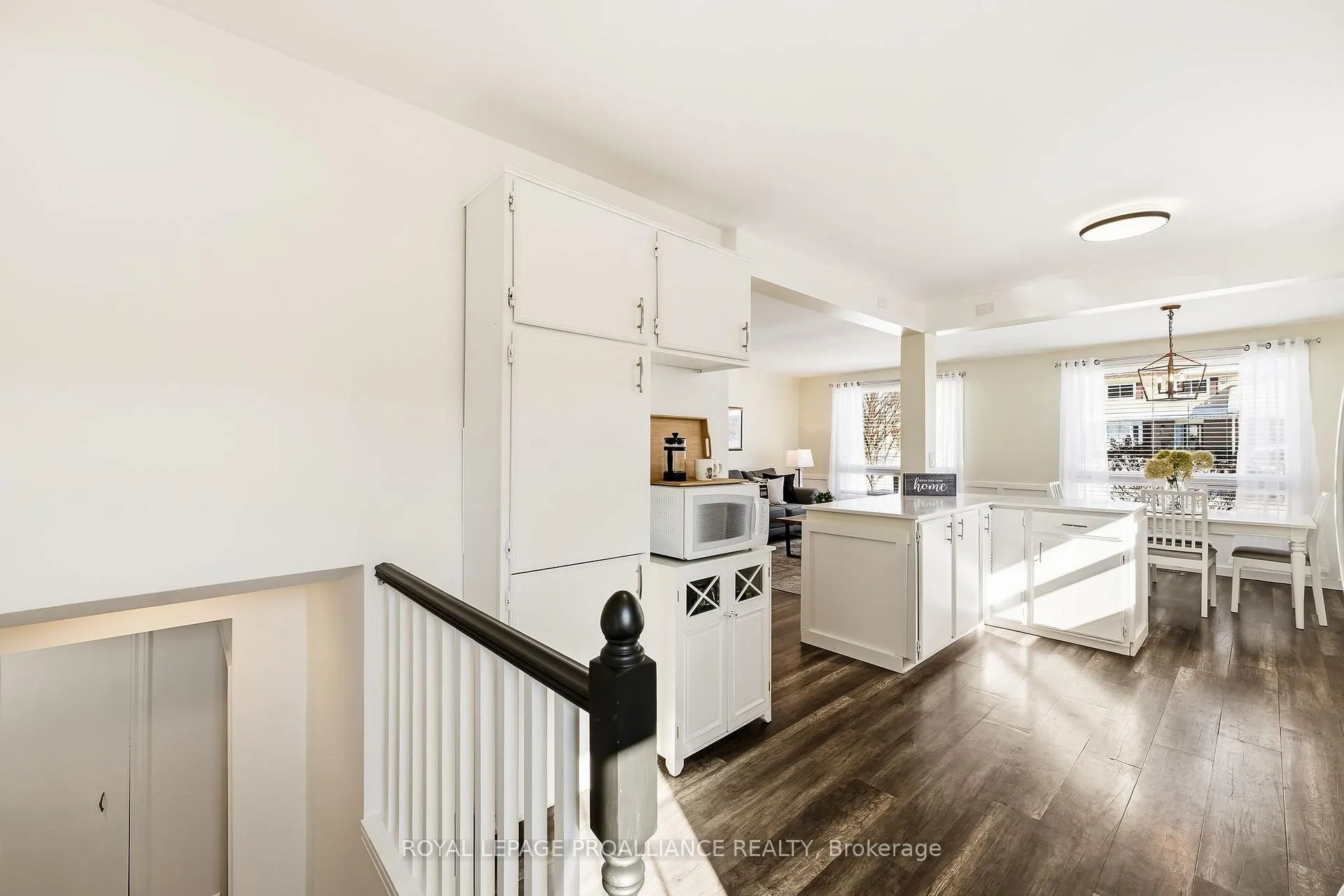 Photo 32 of 577 Daintry Crescent, Cobourg — HOMEH