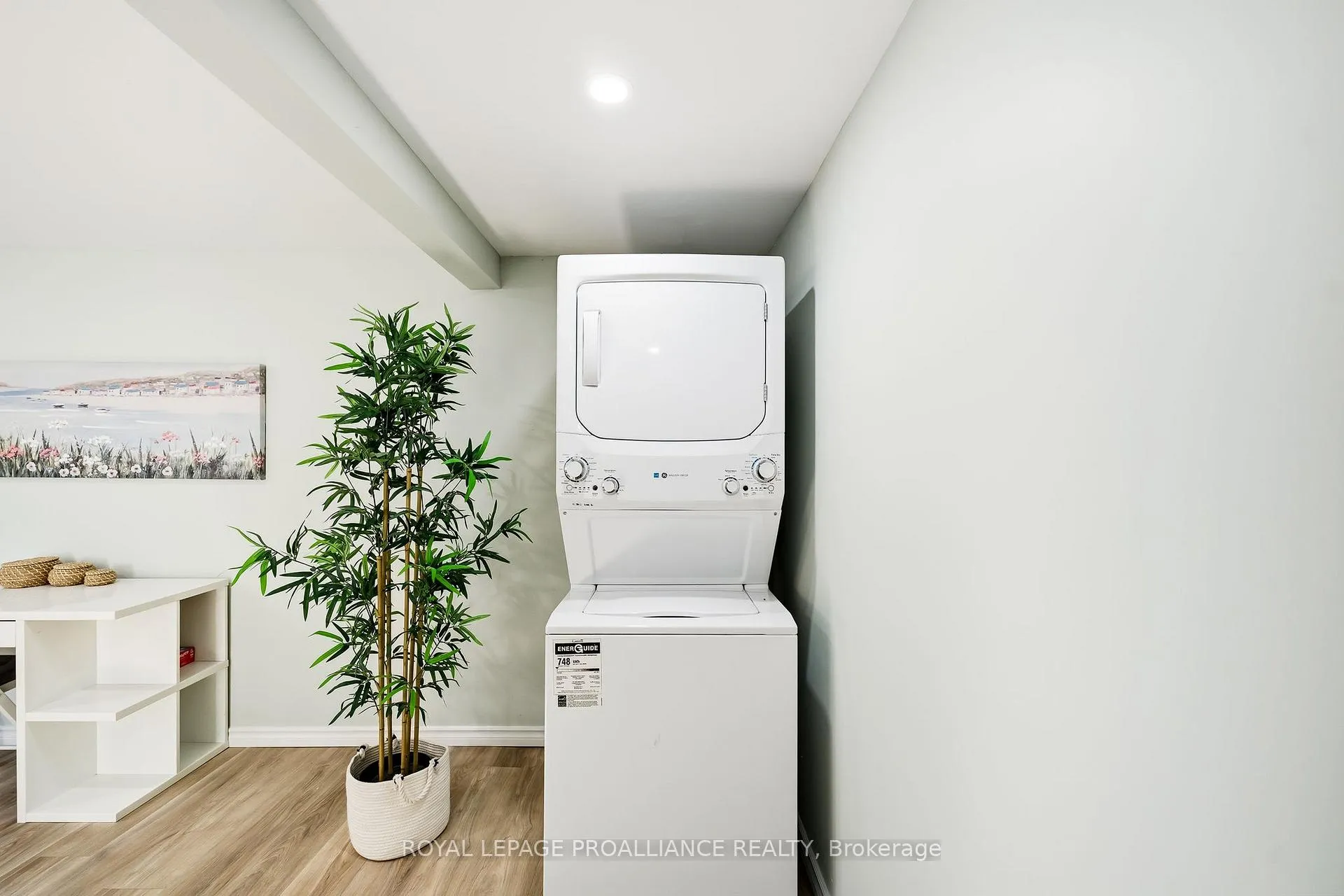 Photo 39 of 577 Daintry Crescent, Cobourg — HOMEH