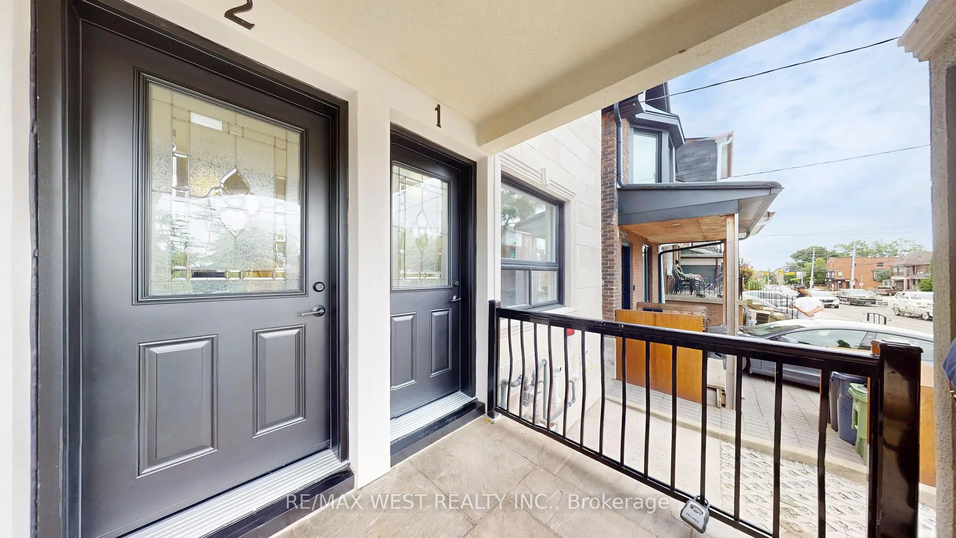 Photo 6 of Unit 1, 253 Oakwood Avenue, Toronto, Oakwood Village — HOMEH