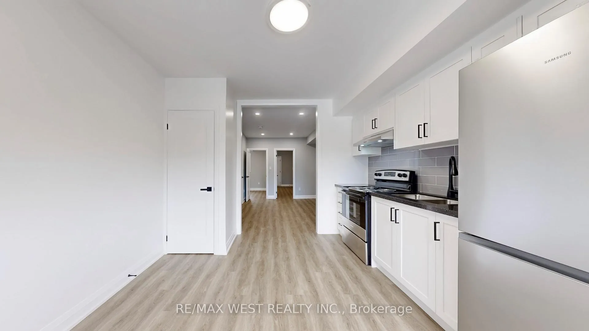 Photo 19 of Unit 1, 253 Oakwood Avenue, Toronto, Oakwood Village — HOMEH