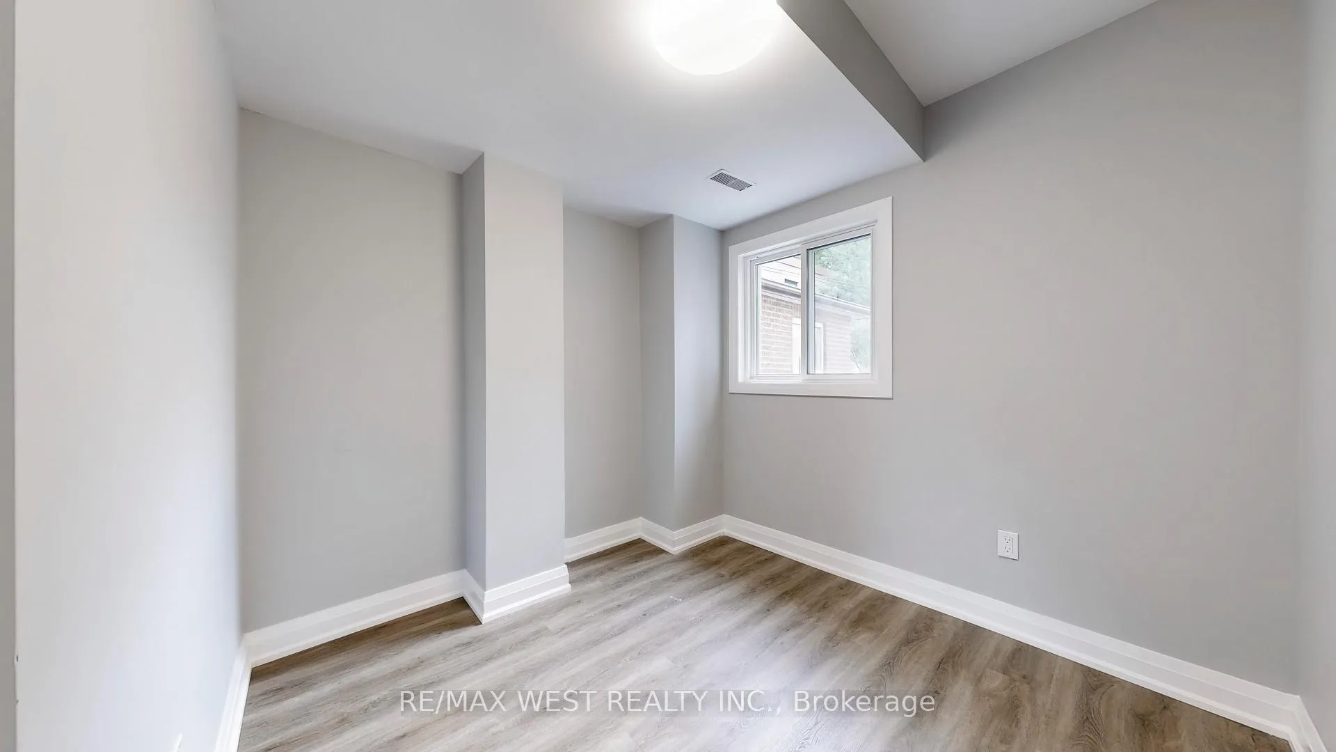Photo 20 of Unit 1, 253 Oakwood Avenue, Toronto, Oakwood Village — HOMEH