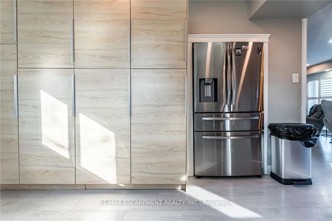 Photo 8 of 735 Beach Boulevard, Hamilton, Hamilton Beach — HOMEH