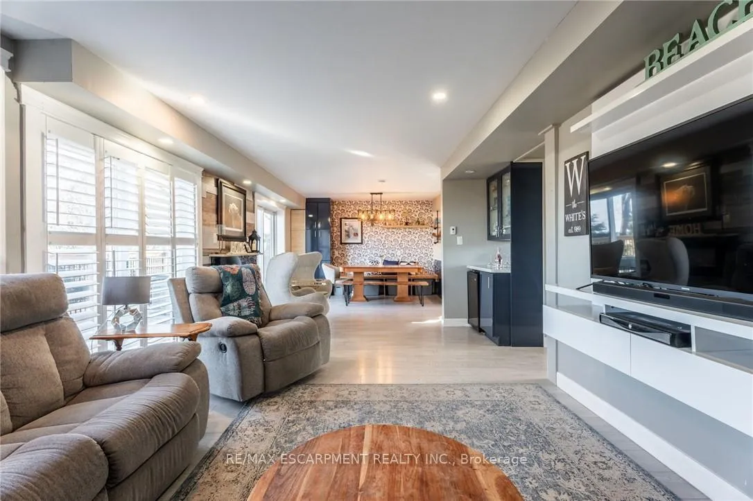Photo 15 of 735 Beach Boulevard, Hamilton, Hamilton Beach — HOMEH