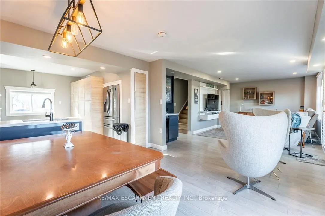 Photo 19 of 735 Beach Boulevard, Hamilton, Hamilton Beach — HOMEH