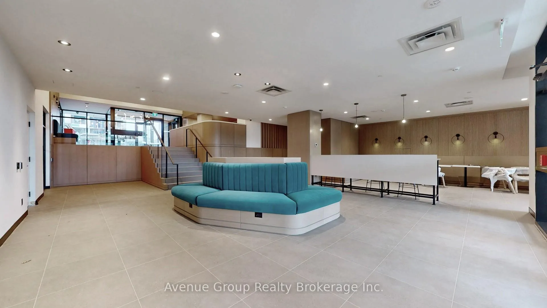 Photo 5 of Unit B-1803, 7950 Bathurst Street, Vaughan, Beverley Glen — HOMEH