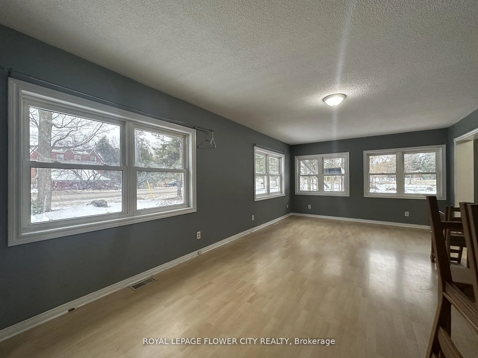 Photo 3 of Unit 5, 9406 Side Road, Erin, Rural Erin — HOMEH