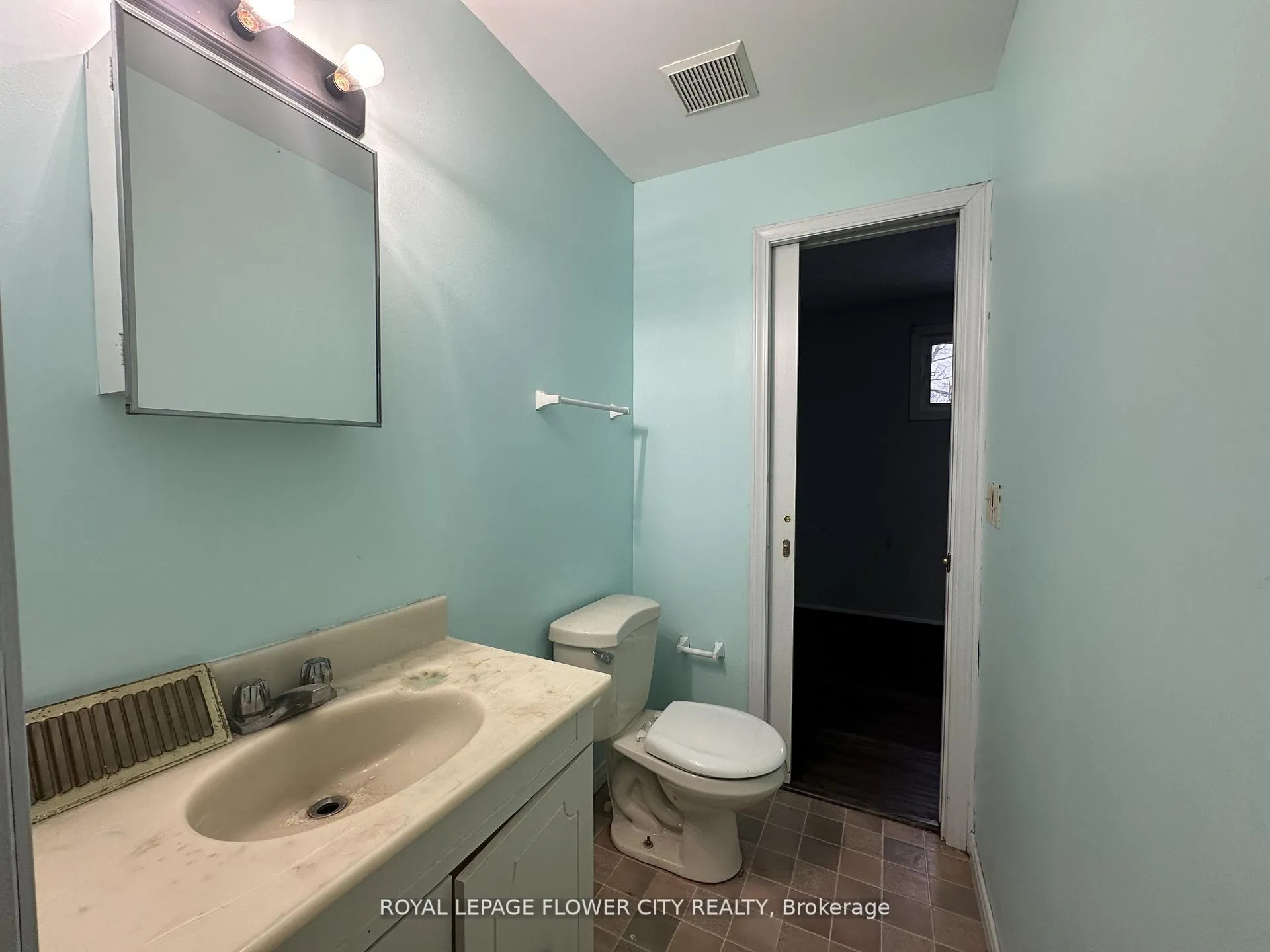 Photo 12 of Unit 5, 9406 Side Road, Erin, Rural Erin — HOMEH