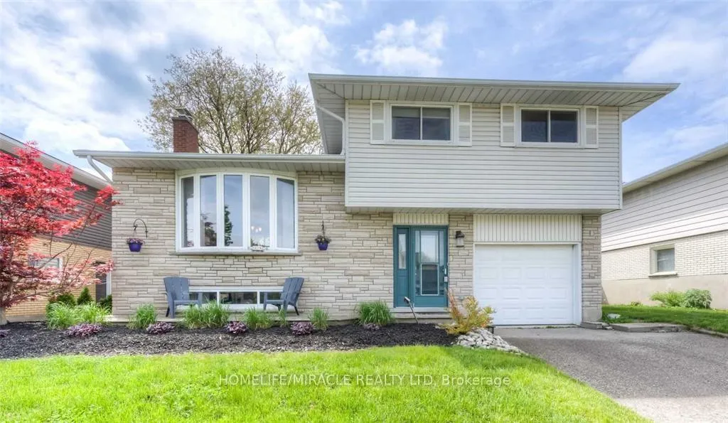 Photo 1 of 34 Hudson Crescent, Kitchener — HOMEH