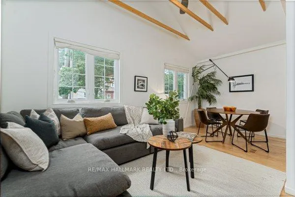 Photo 1 of Unit Upper, 736 Woodbine Avenue, Toronto, Woodbine Corridor — HOMEH