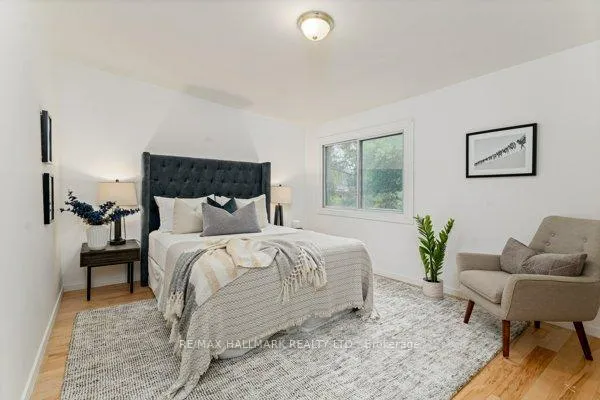 Photo 9 of Unit Upper, 736 Woodbine Avenue, Toronto, Woodbine Corridor — HOMEH