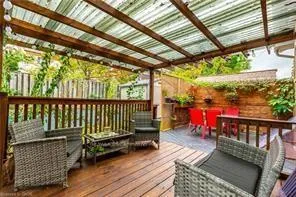 Photo 39 of 5 Twinoaks Crescent, Hamilton, Stoney Creek Mountain — HOMEH