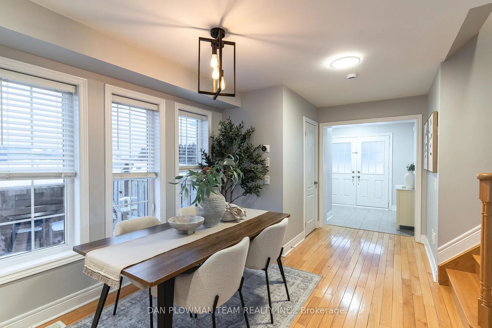 Photo 7 of 121 Bathgate Crescent, Clarington, Courtice — HOMEH