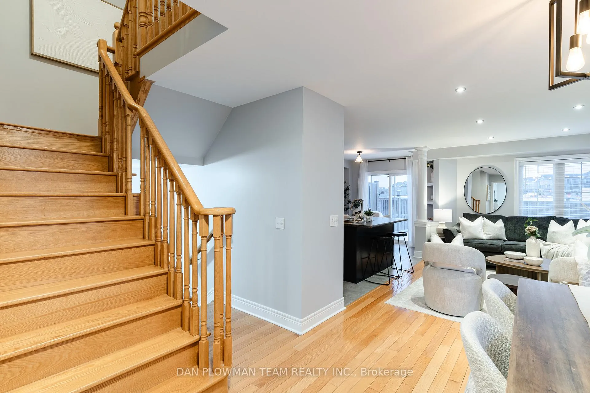 Photo 23 of 121 Bathgate Crescent, Clarington, Courtice — HOMEH
