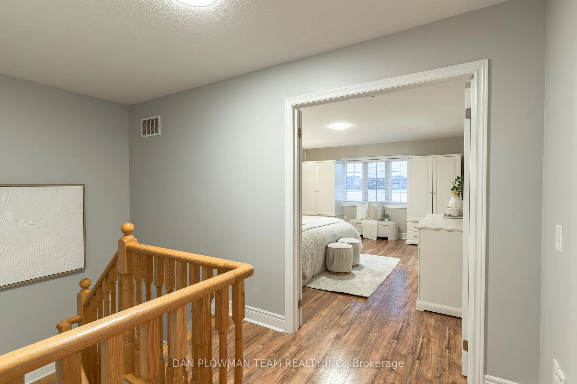 Photo 24 of 121 Bathgate Crescent, Clarington, Courtice — HOMEH