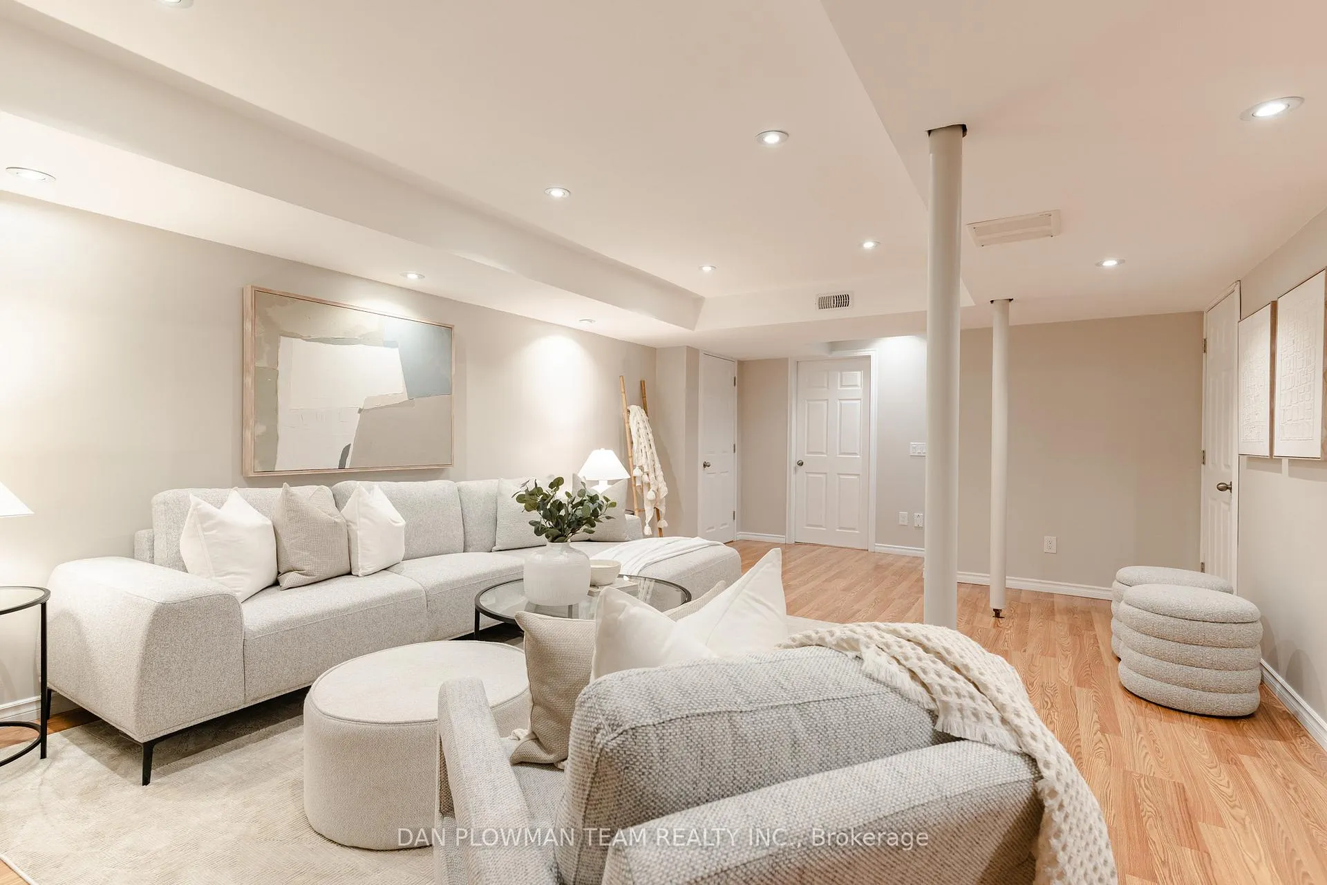 Photo 38 of 121 Bathgate Crescent, Clarington, Courtice — HOMEH