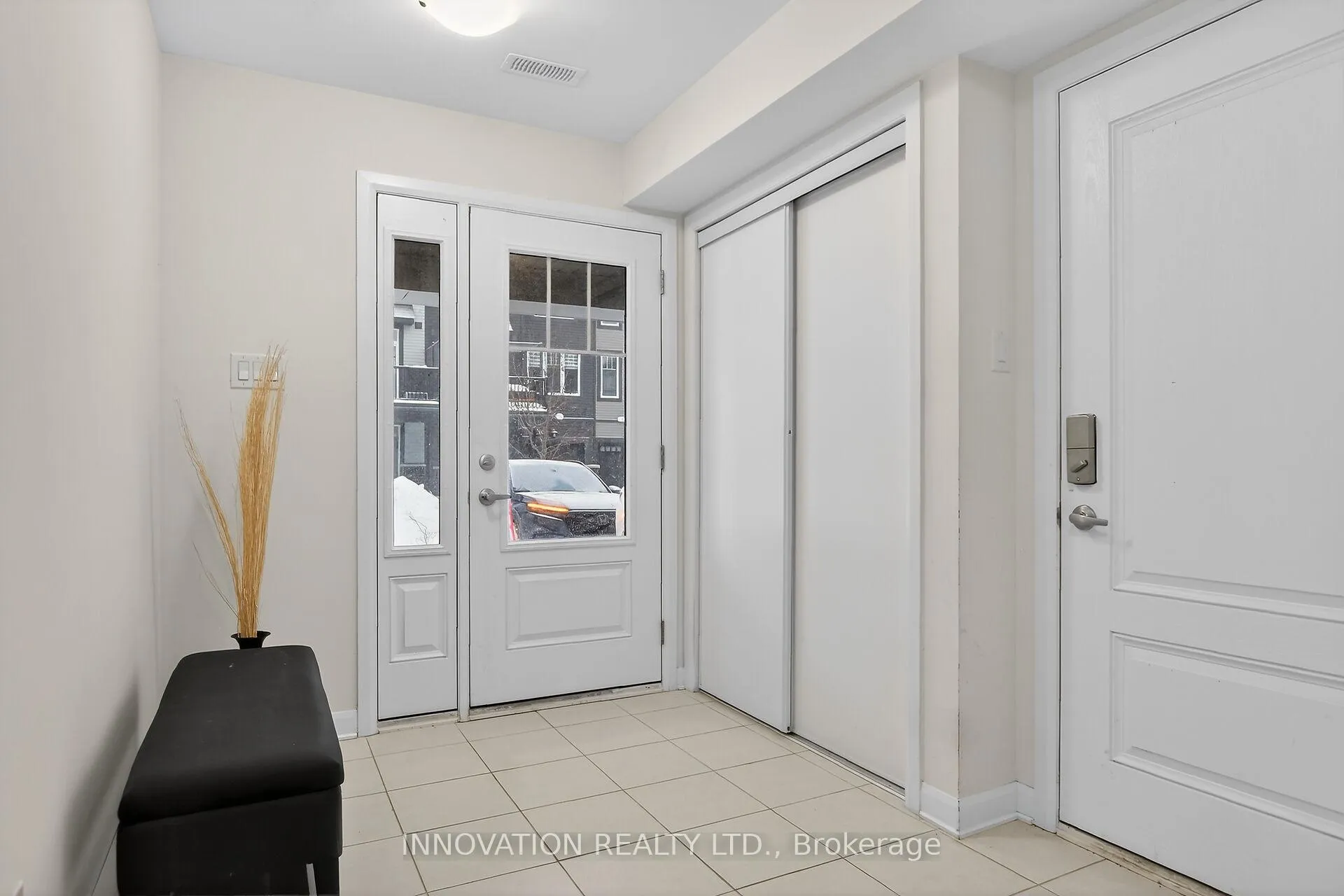 Photo 3 of 205 Attwell Private, Ottawa, Kanata - Morgan's Grant/South March — HOMEH