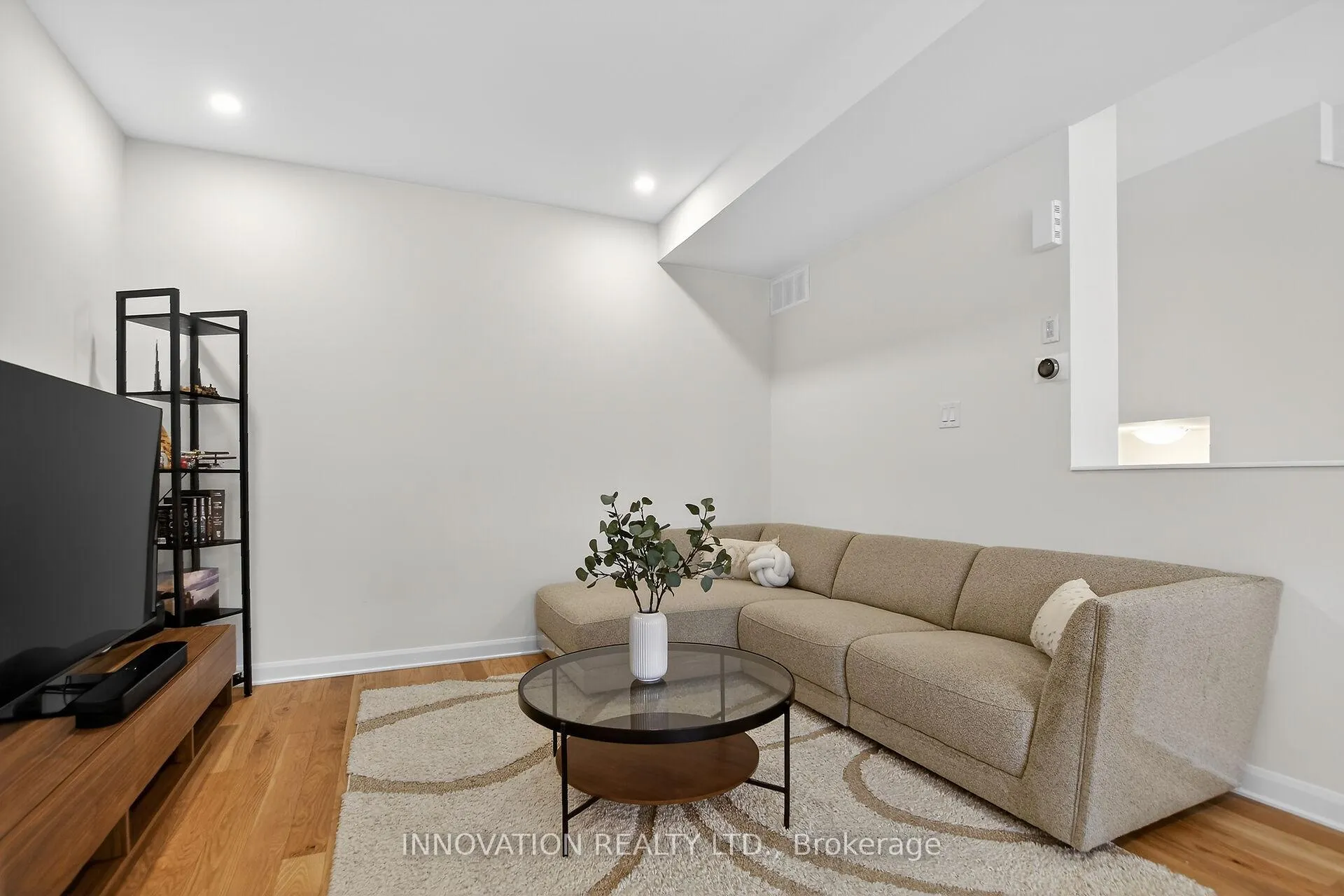 Photo 11 of 205 Attwell Private, Ottawa, Kanata - Morgan's Grant/South March — HOMEH