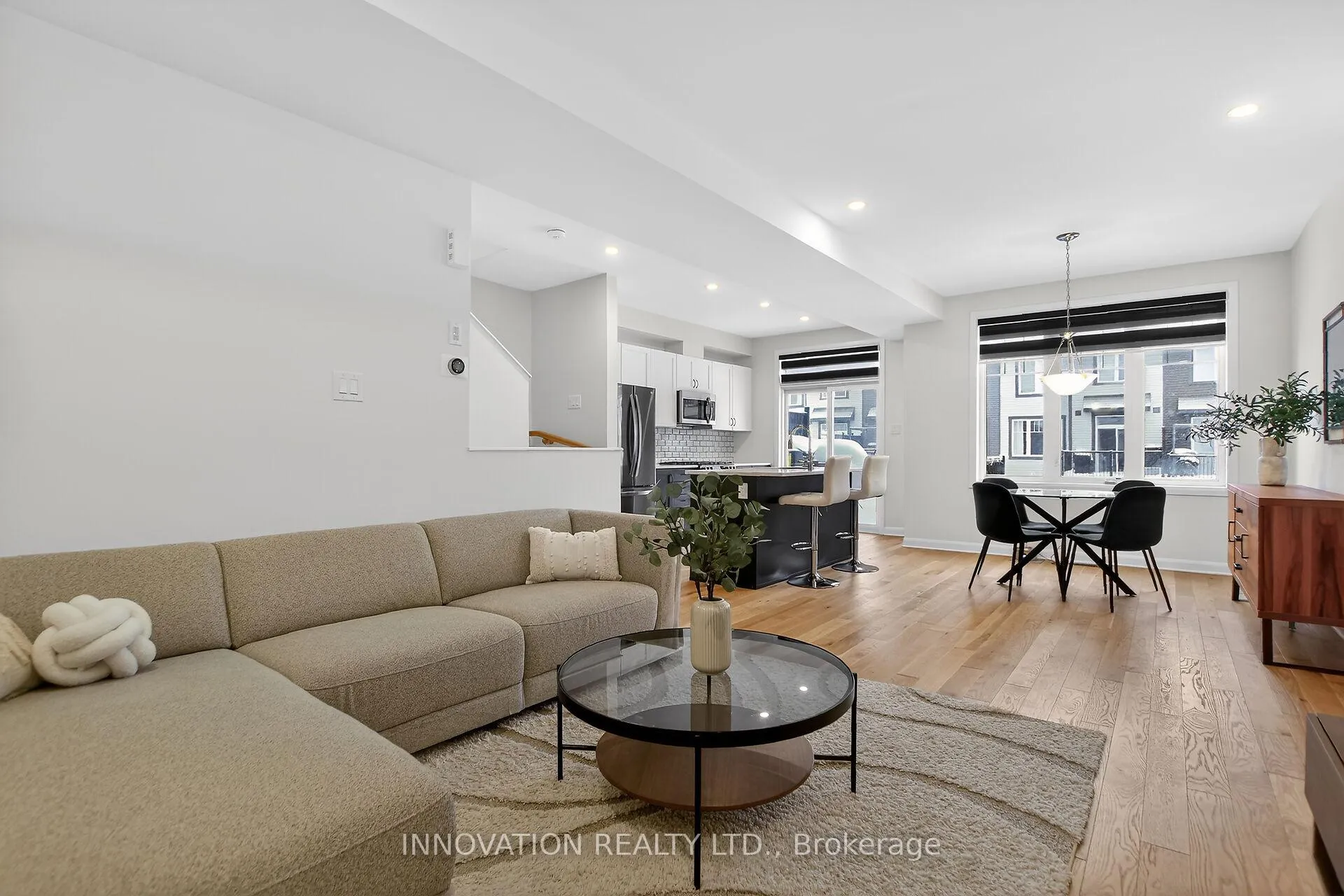 Photo 12 of 205 Attwell Private, Ottawa, Kanata - Morgan's Grant/South March — HOMEH