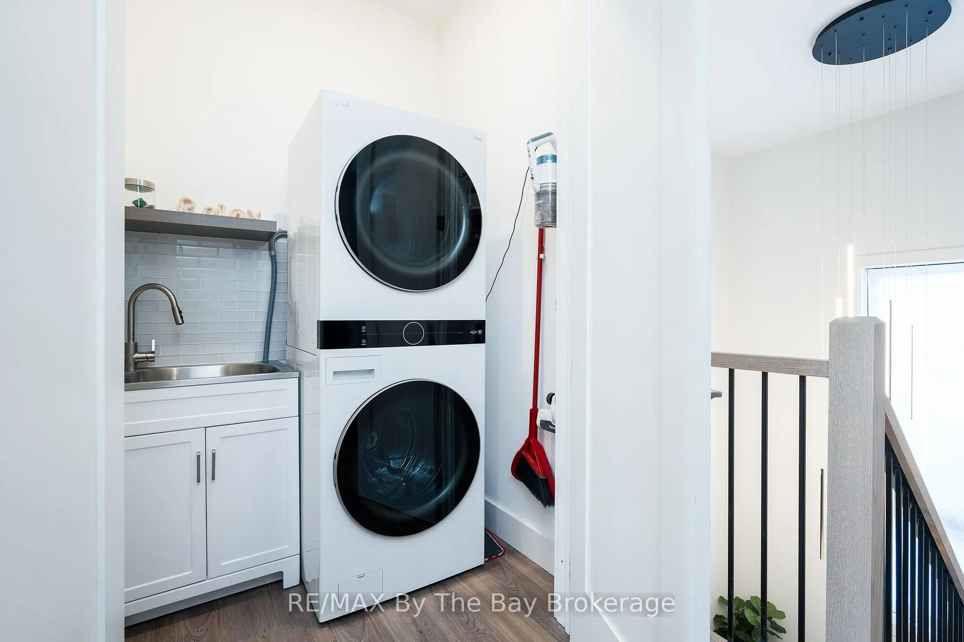 Photo 47 of 809 Eastdale Drive E, Wasaga Beach — HOMEH