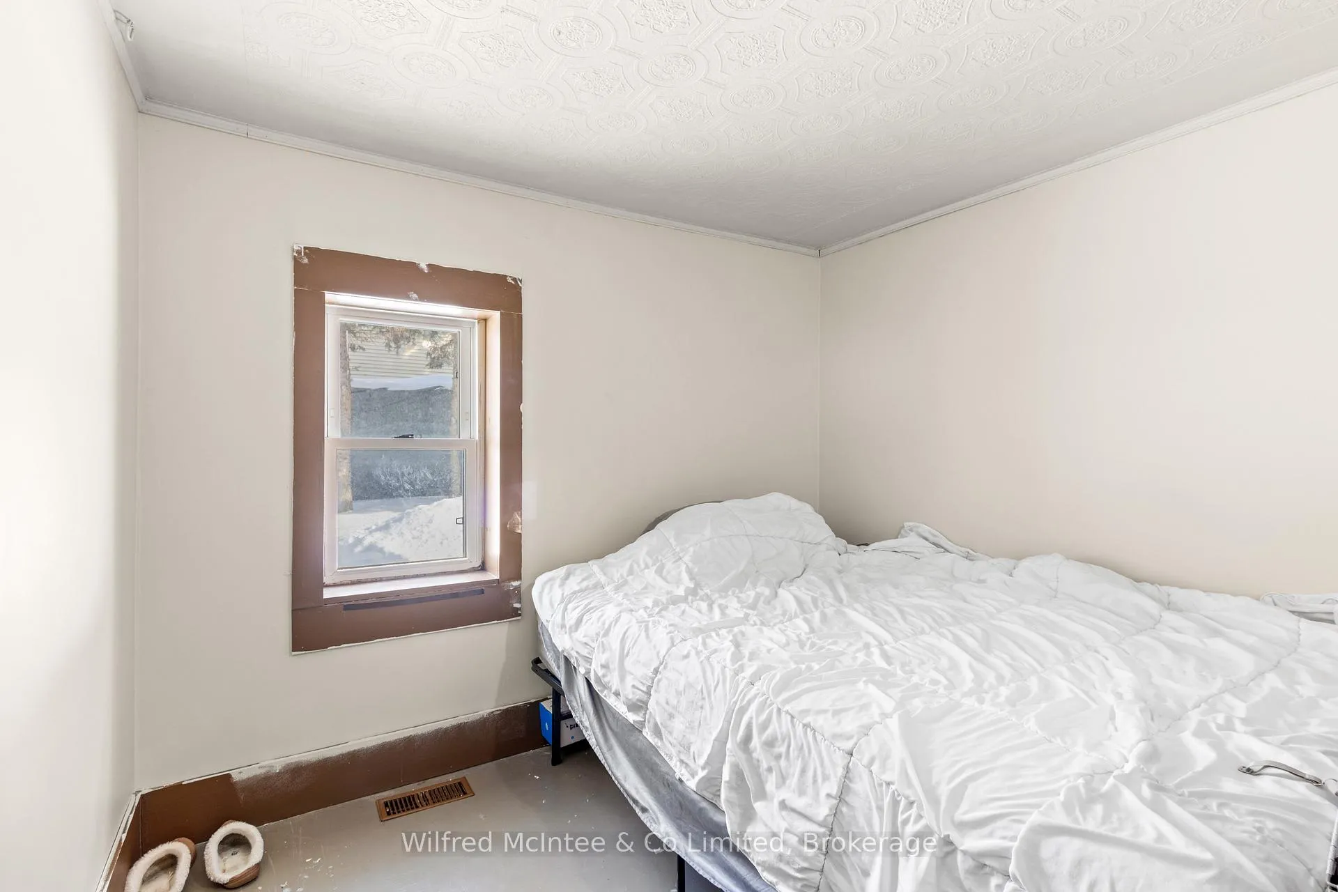 Photo 16 of 437 Adelaide Street, Kincardine — HOMEH