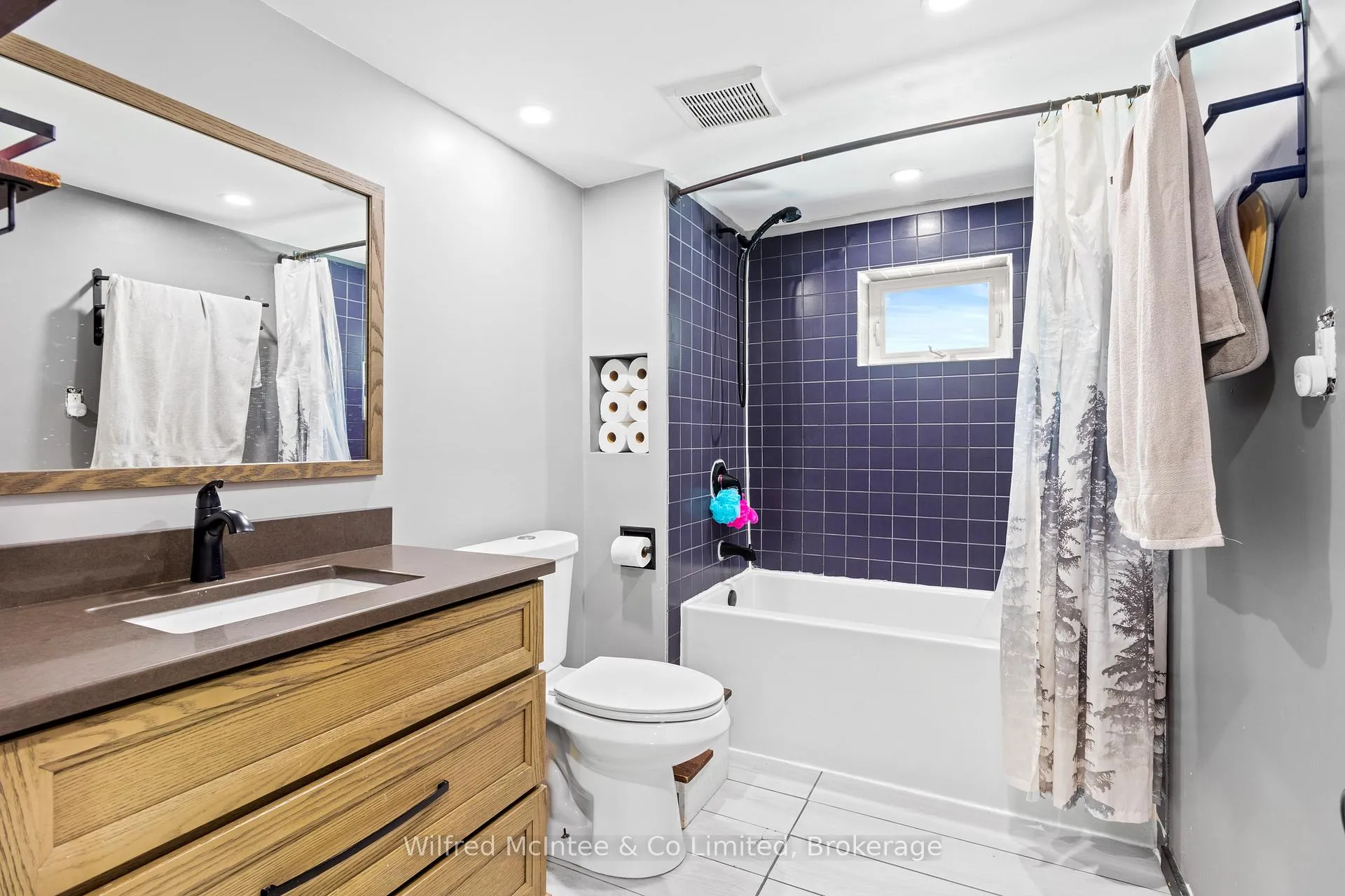 Photo 20 of 437 Adelaide Street, Kincardine — HOMEH