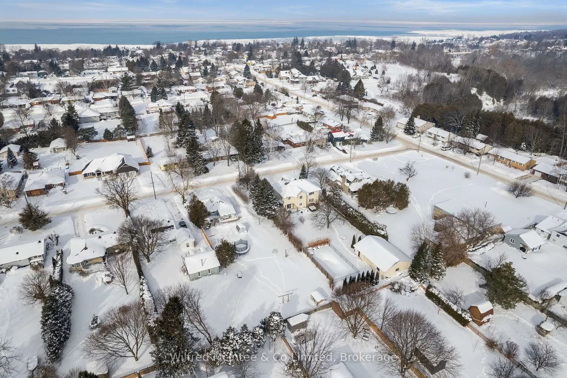 Photo 26 of 437 Adelaide Street, Kincardine — HOMEH