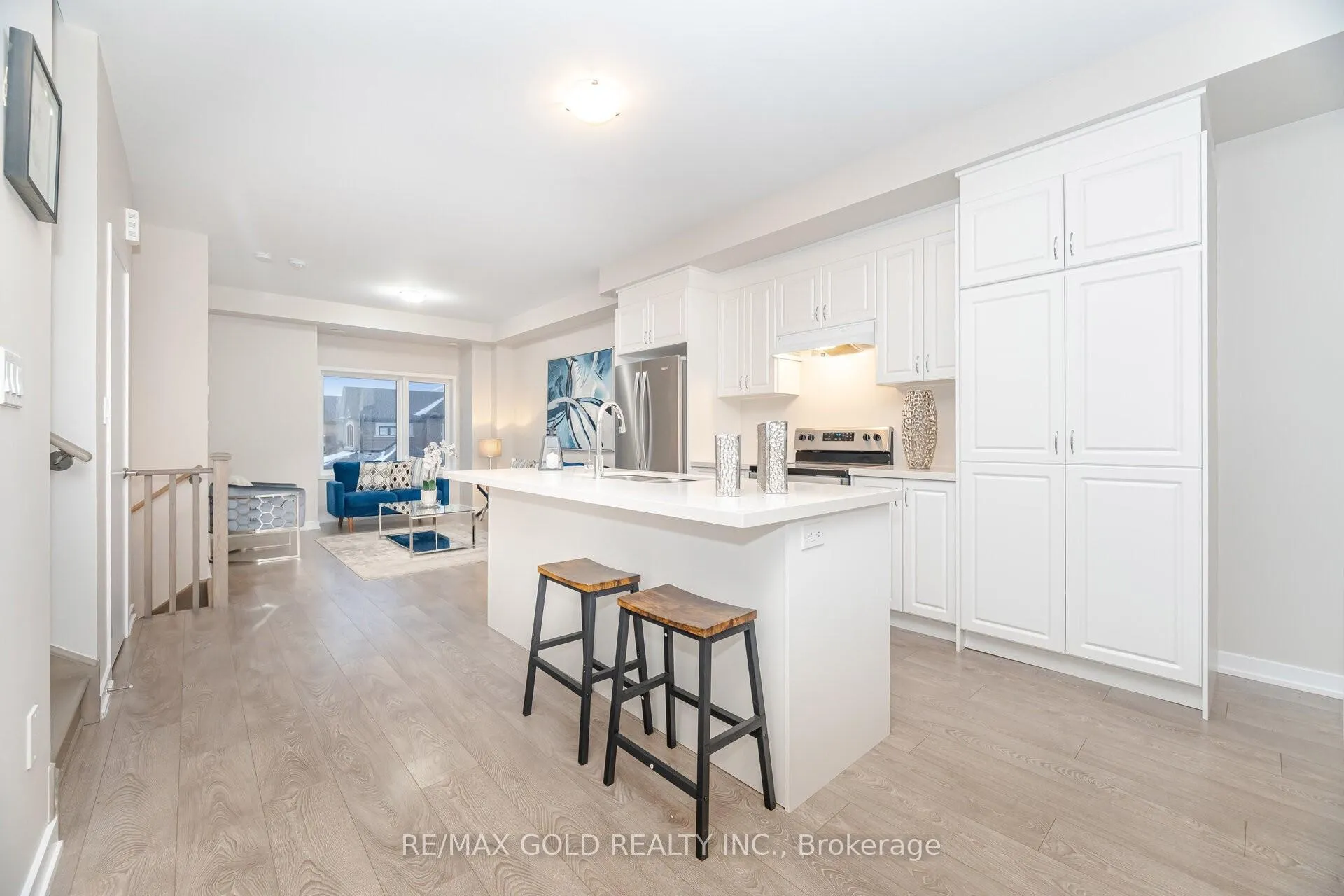 Photo 5 of 19 Lambert Lane, Caledon, Bolton East — HOMEH