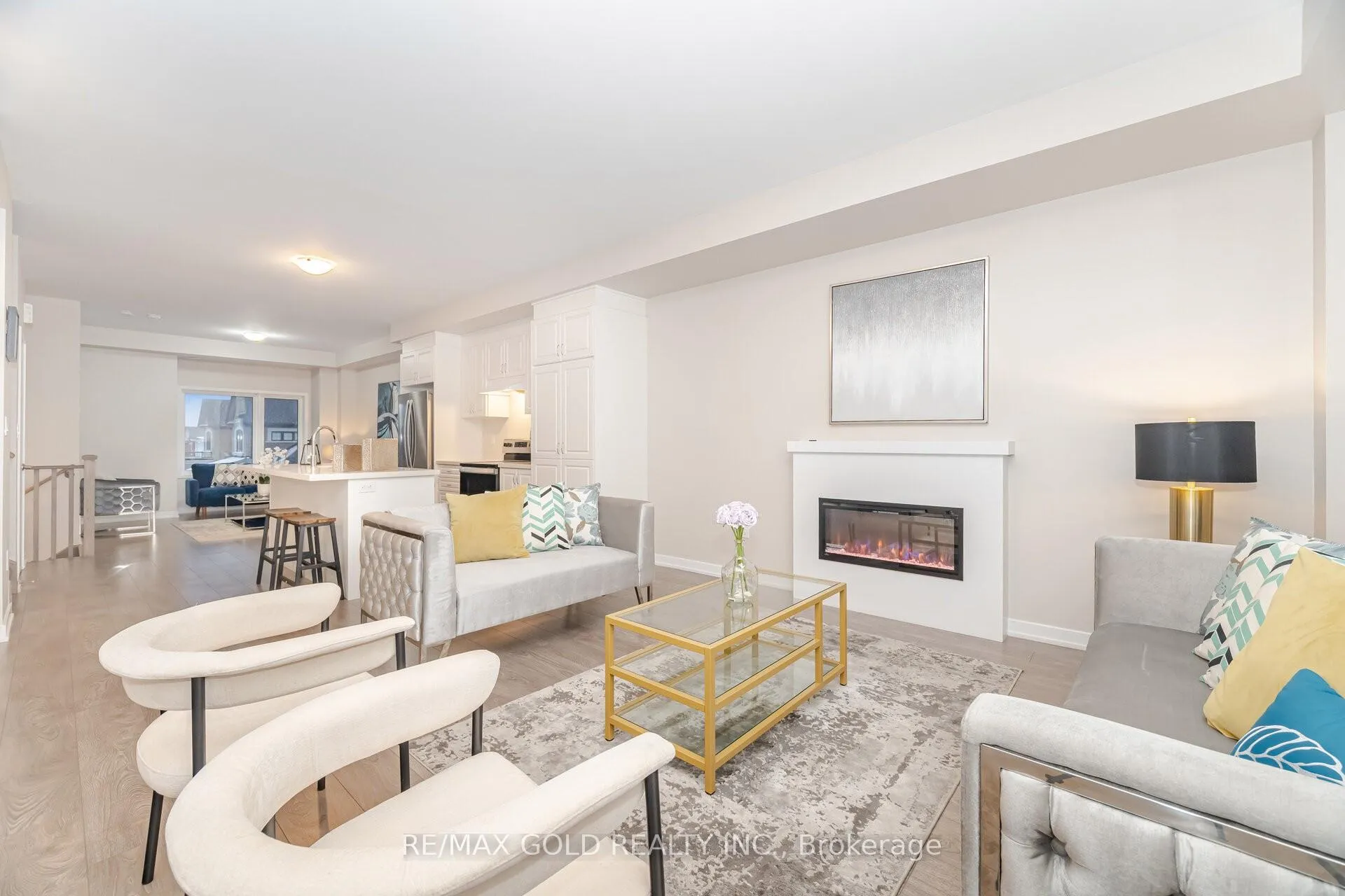Photo 8 of 19 Lambert Lane, Caledon, Bolton East — HOMEH