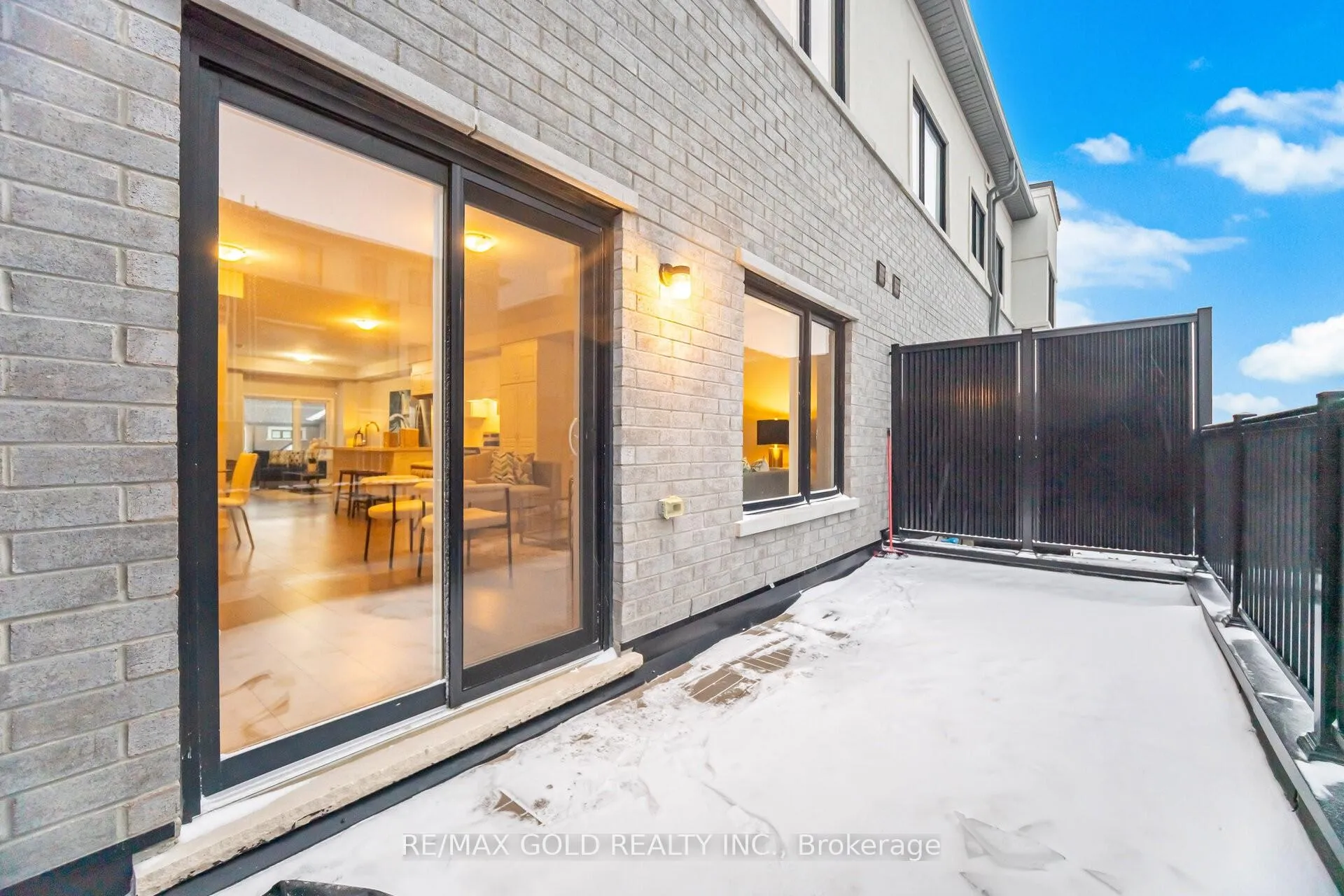 Photo 10 of 19 Lambert Lane, Caledon, Bolton East — HOMEH