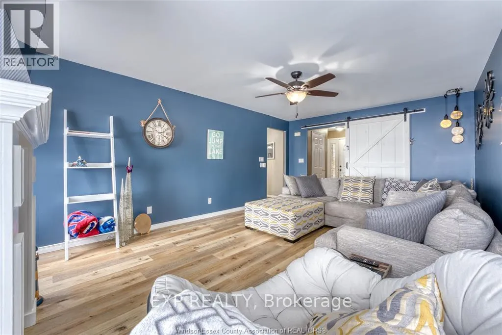 Photo 7 of 3214 St. Clair Road, Windsor — HOMEH