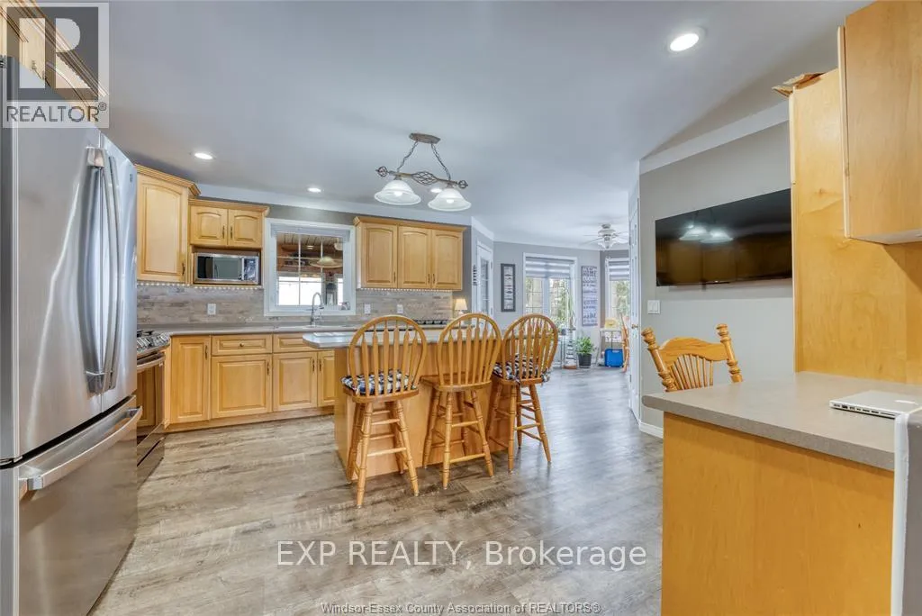 Photo 11 of 3214 St. Clair Road, Windsor — HOMEH