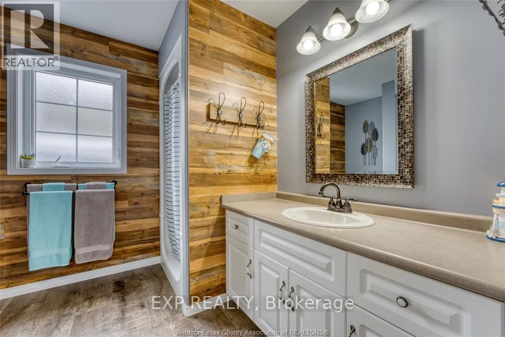 Photo 23 of 3214 St. Clair Road, Windsor — HOMEH