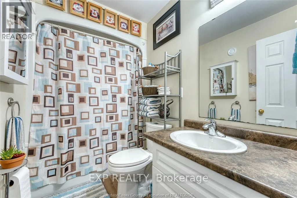 Photo 28 of 3214 St. Clair Road, Windsor — HOMEH