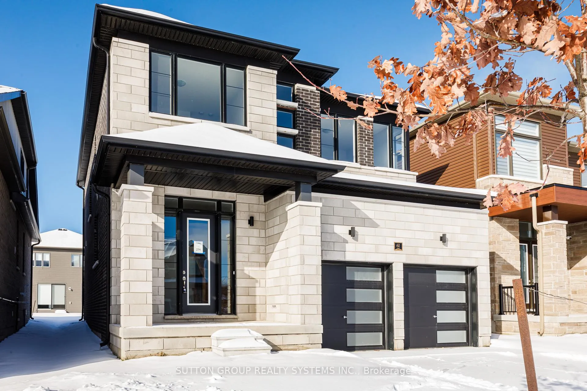 Photo 2 of 61 Nicort Road, Wasaga Beach — HOMEH