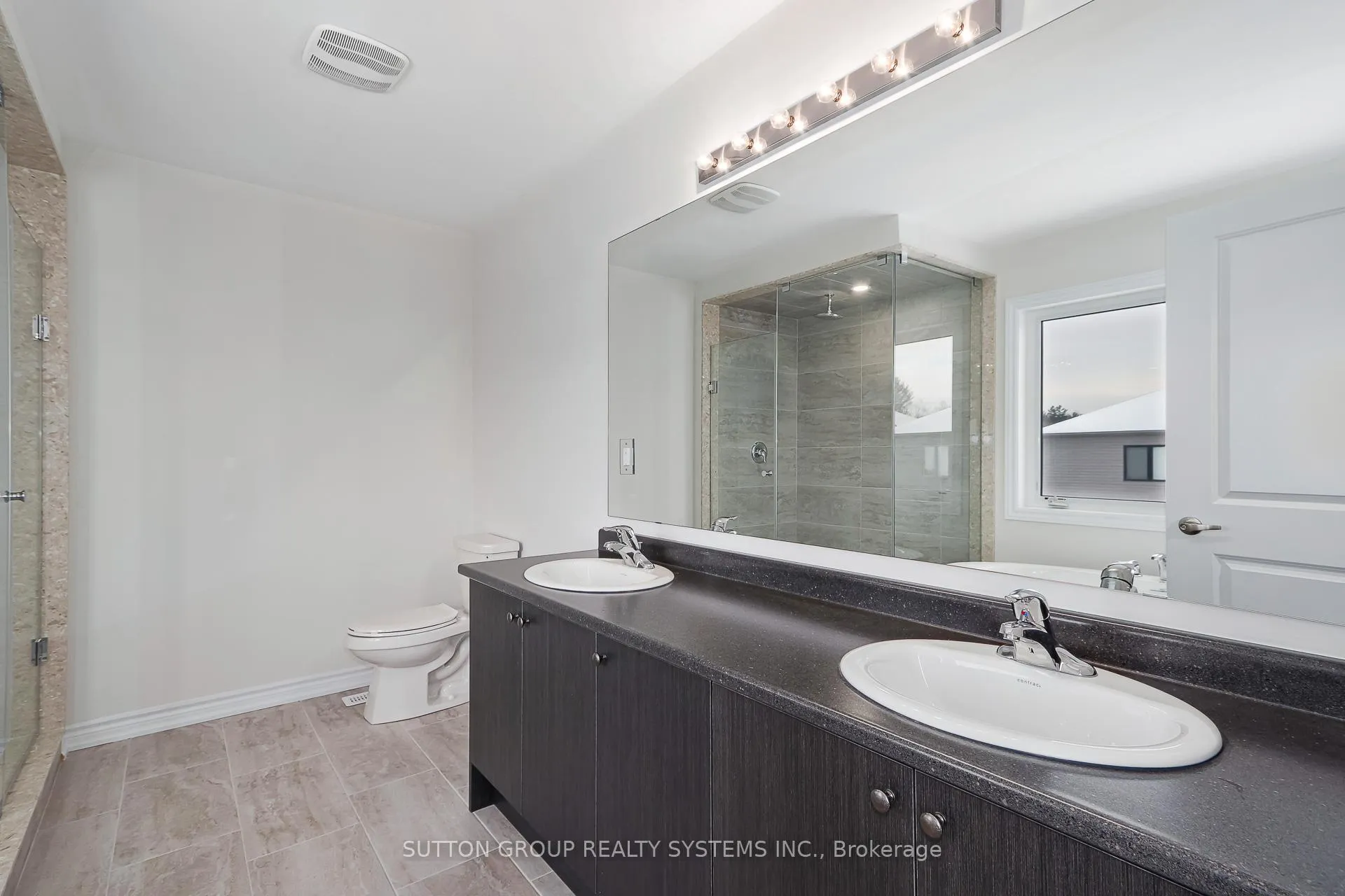 Photo 15 of 61 Nicort Road, Wasaga Beach — HOMEH