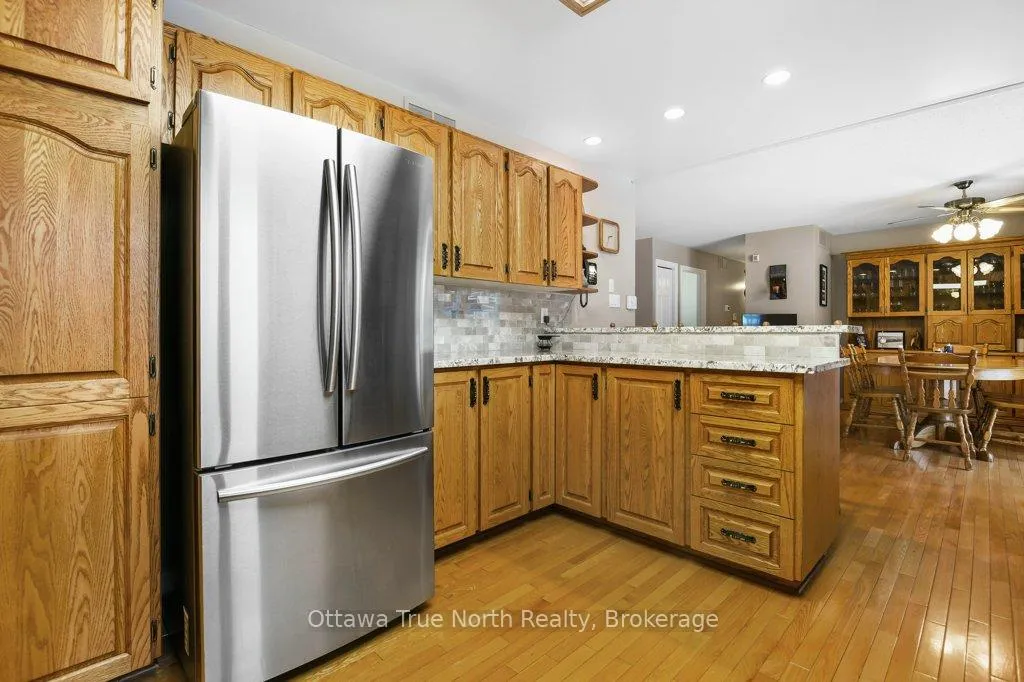 Photo 14 of 7427 Copeland Road, Ottawa, Btwn Franktown Rd. & Fallowfield Rd. — HOMEH